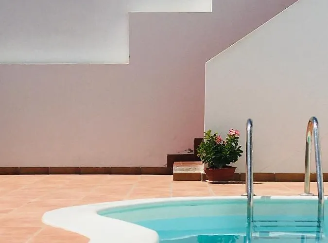 Surfers Retreat (Adults Only)