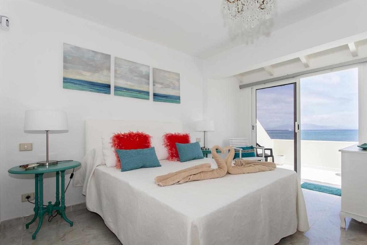 Anju Front Line Sea La Caracola Villa Corralejo