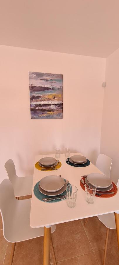 Beautiful Garden Flat Nearly Refurbished Free Wifi Apartamento *