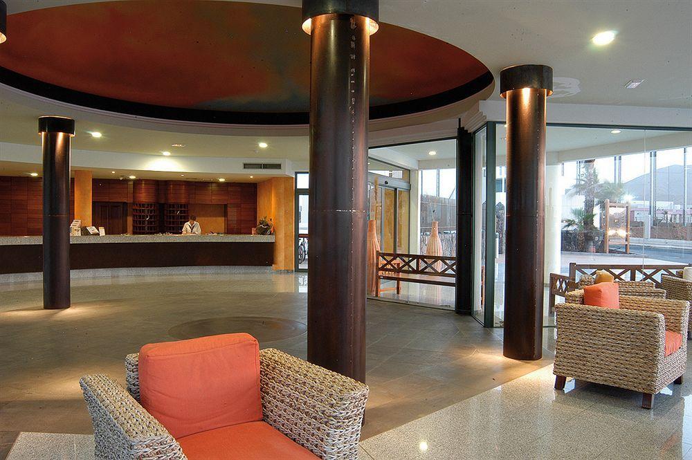Marismas De Aparthotel 3*