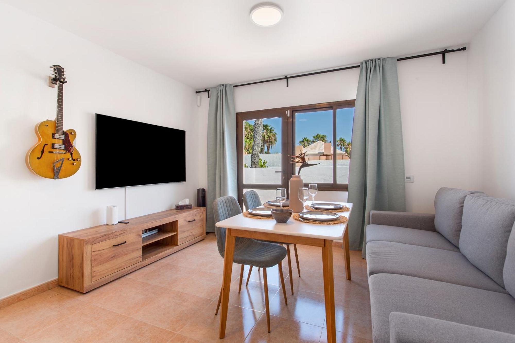 Oasis Duna Casa Jazz Pool Corralejo