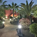 My Pretty Home - Lovely And Spacious Surrounded By Tropical Gardens - Private Covered And Uncovered Terrace - Pool - Parking - Free Fibre Optic Internet