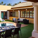 Villa Helen - Heated Pool Wifi Smarttv Barbecue