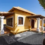 Villa Helen - Heated Pool Wifi Smarttv Barbecue