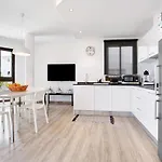 Hubara Home