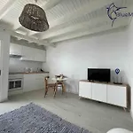 B-Rent Bluemarlin Boutique Sea View