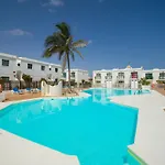 Blue Island Pool View & Wi-Fi By Irent Fuerteventura