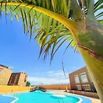 Apartamento Casa Bamboo Corralejo, Espacioso, Piscina Y Parking