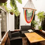 Surfhouse