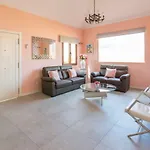 Villa Bella Lucia 3. Piscina Climatizada, Wifi, Bbq.