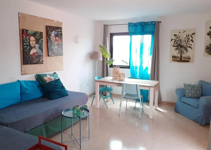 Oasis Waves House