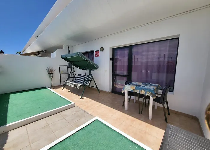 Beach & Pool