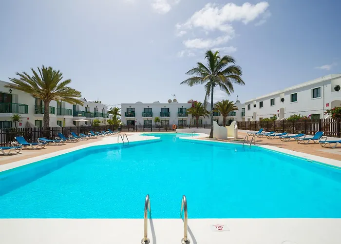 Blue Island Pool View & Wi-Fi By Irent Fuerteventura