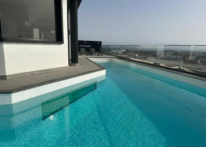 Villa Poseidon Corralejo With Private Heated Pool, Sauna And Stunning Volcano Views By Amazzzing Travel