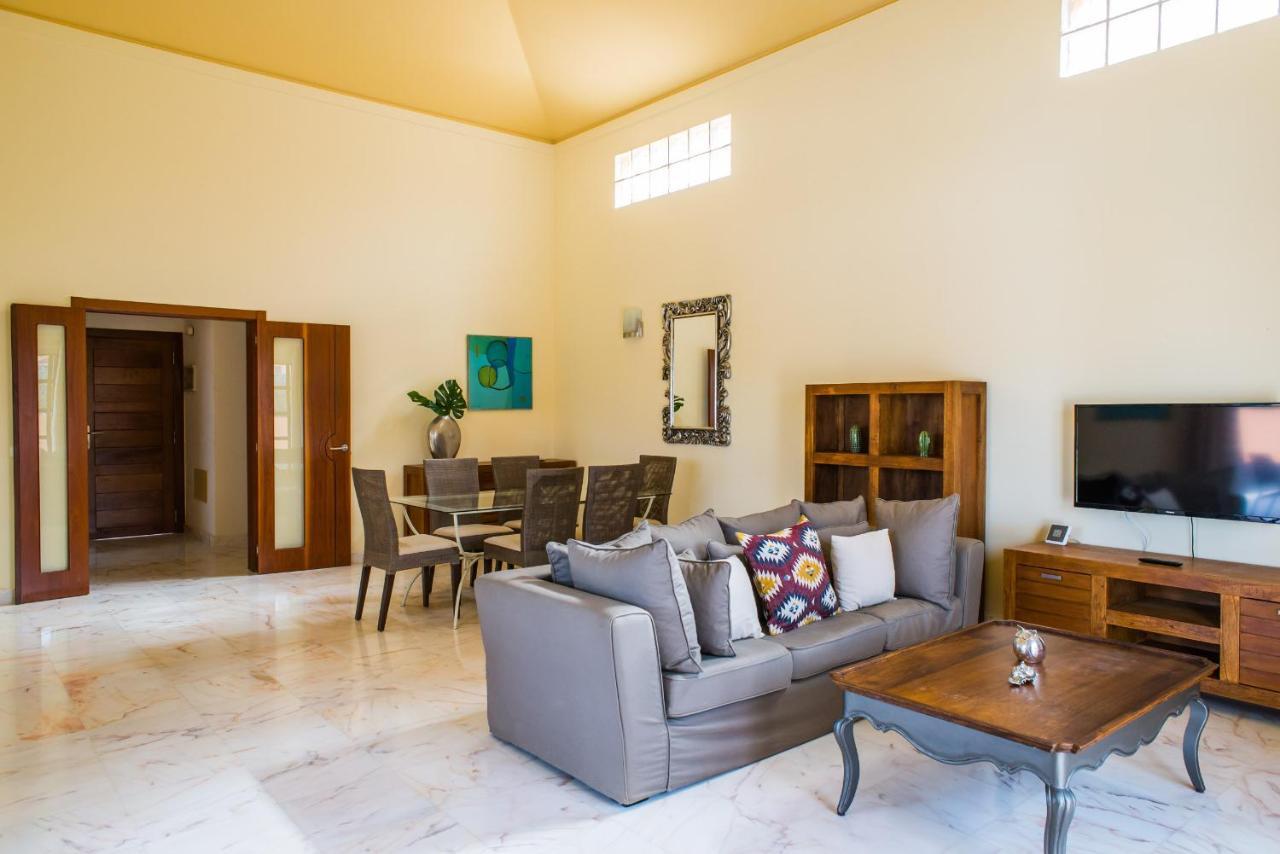 Joy Private Pool By Holidays
