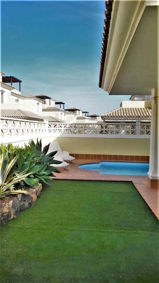 Villa Rosa *