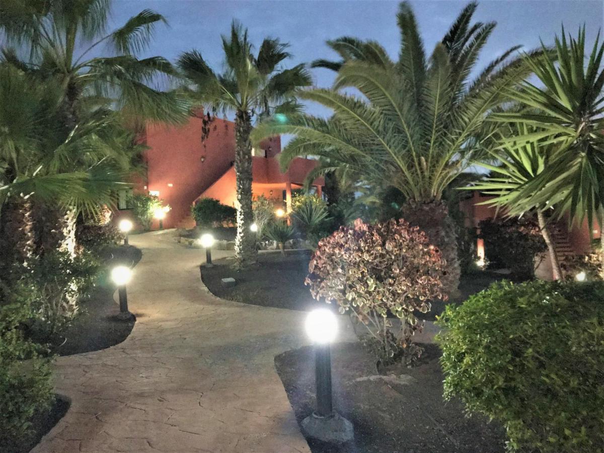My Pretty - Lovely And Spacious Surrounded By Tropical Gardens - Private Covered And Uncovered Terrace - Pool - Parking - Free Fibre Optic Internet *