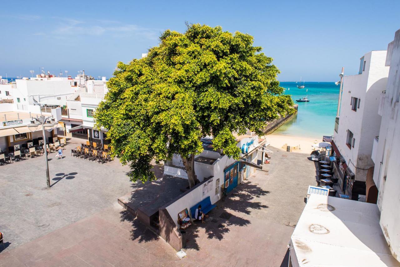 Studio Lirio Seaview By Holidays Apartment