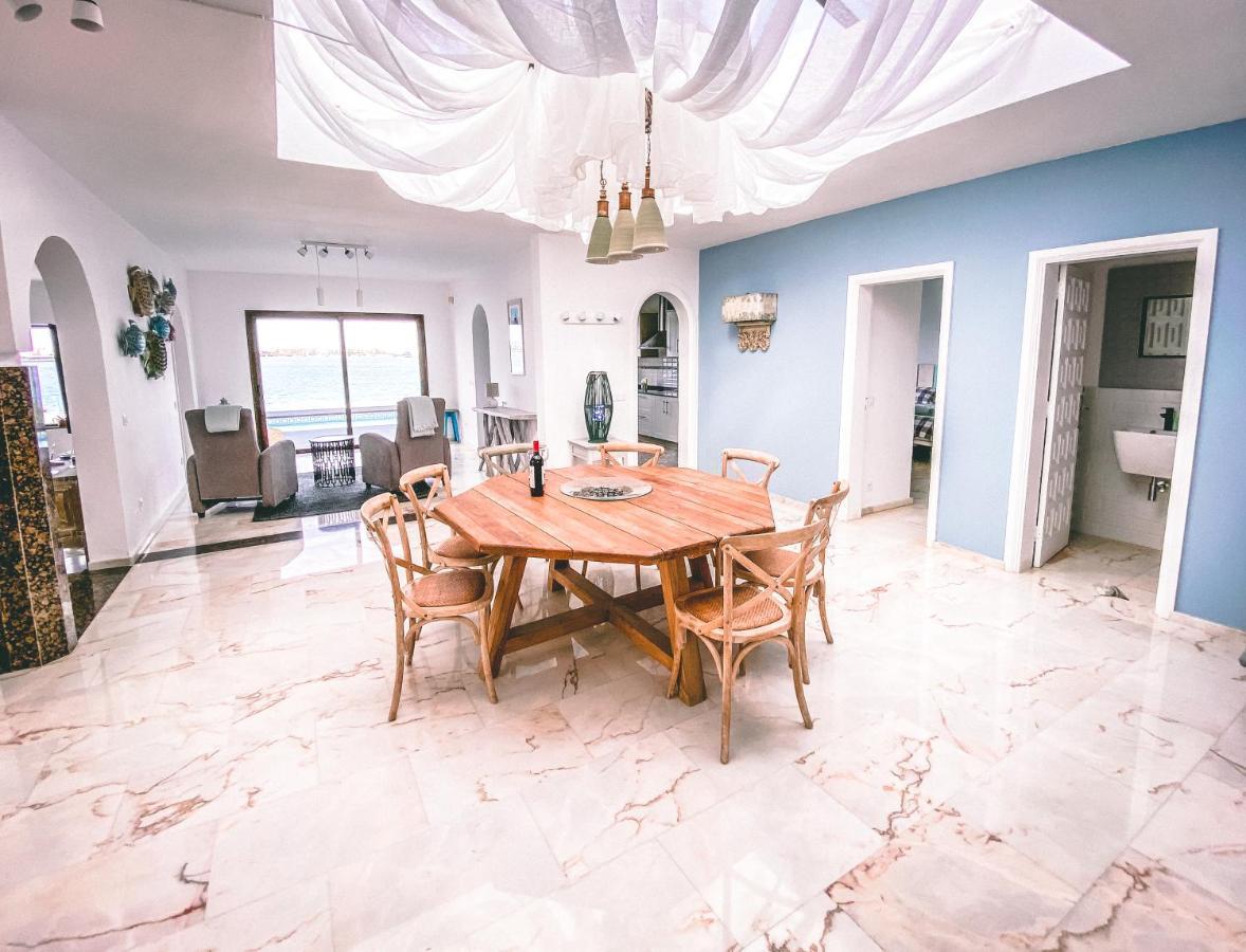 Villa Flamencos By Veaco- Beachfront & Pool *