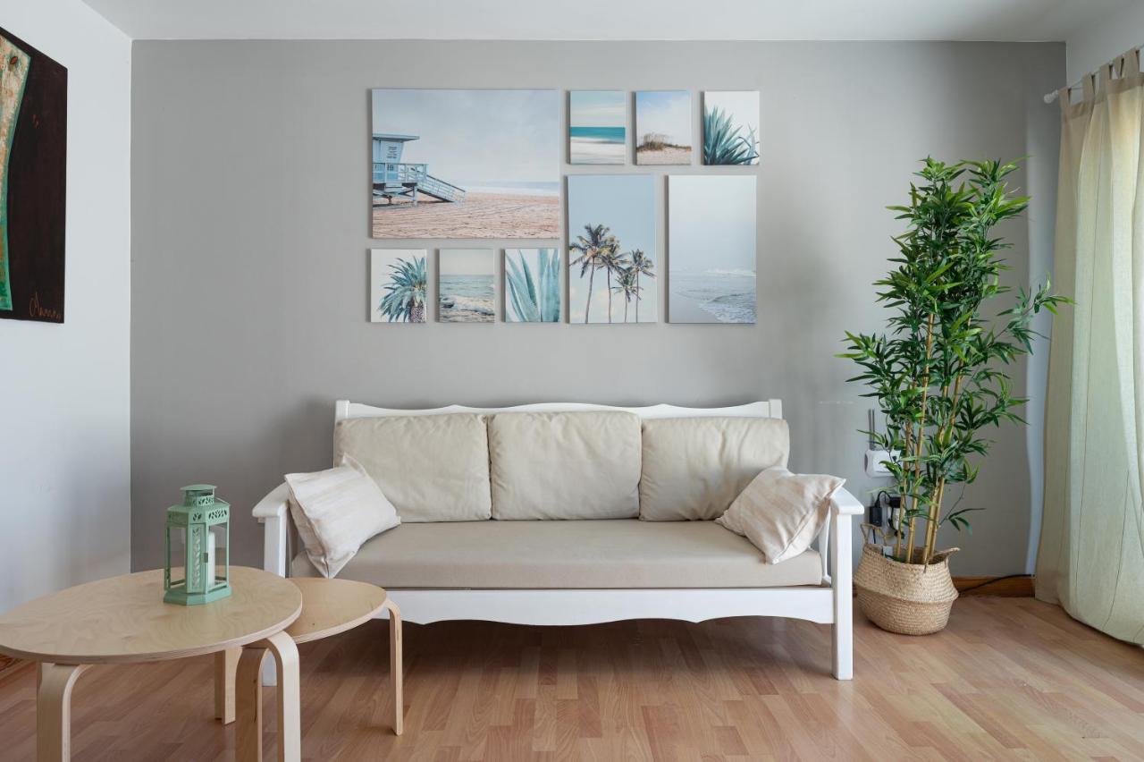 Homeforguest With Pool And Terrace 1 Min From The Apartment *