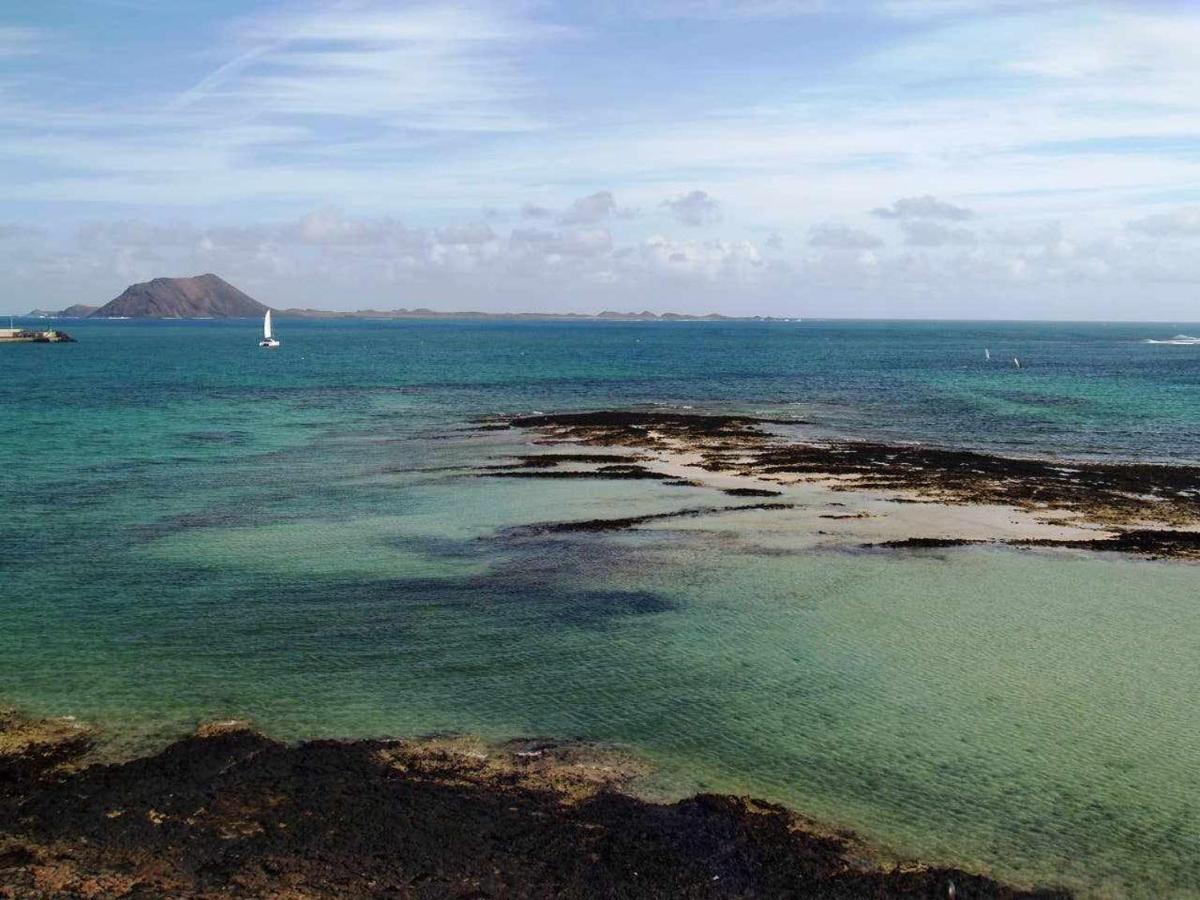 Pousada Anju At 100 Meters Far Of The Corralejo