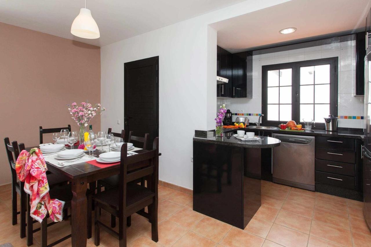 Casa Royal Park By Vacanzy Collection * Corralejo