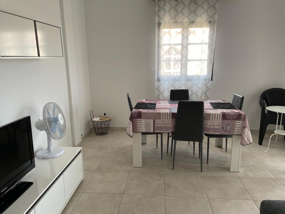 Calle Eusebio Carballo Estevez Apartment Corralejo