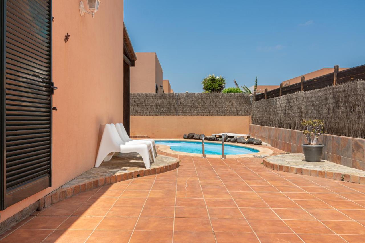 Lovely 2-bed In Fuerteventura Corralejo