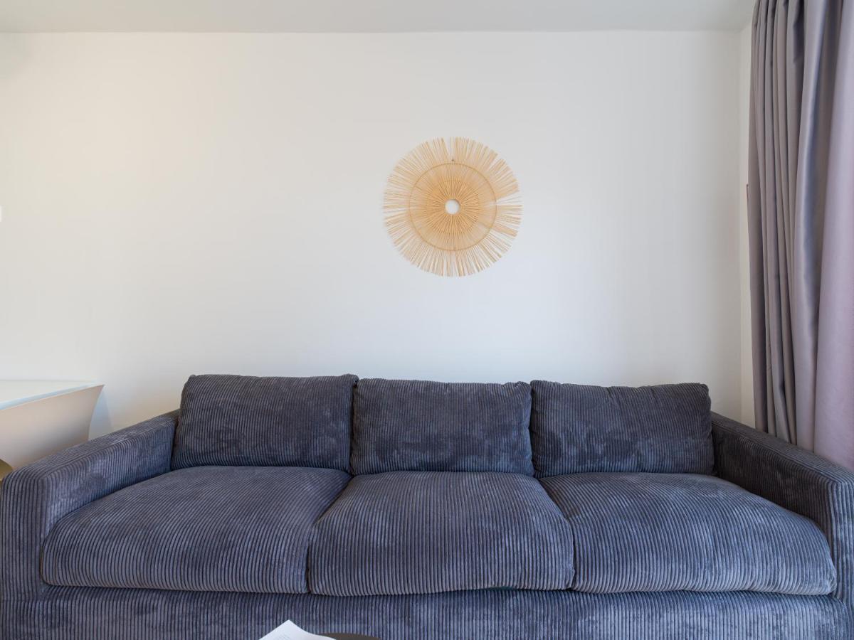 Homeforguest Moderno En *