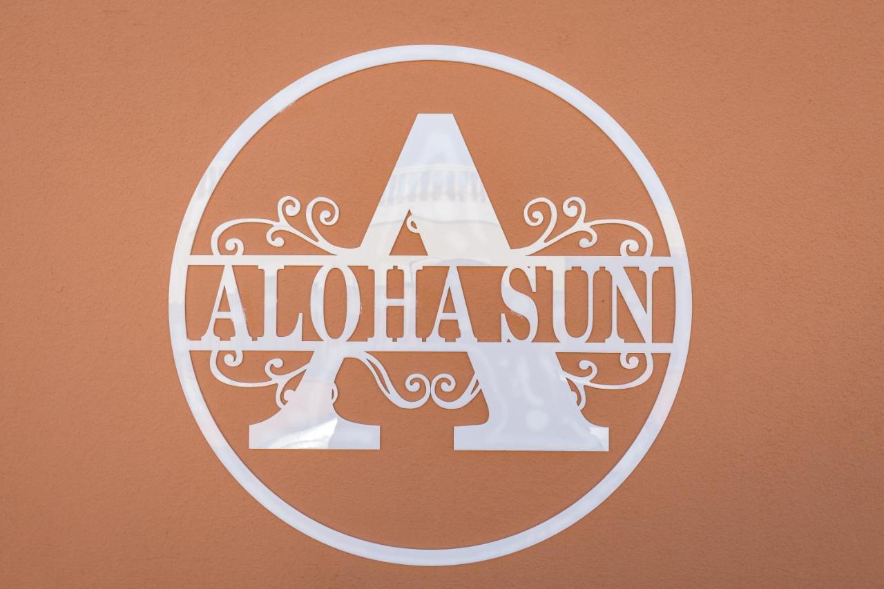 Home2book Aloha Sun Pool & Rooftop *