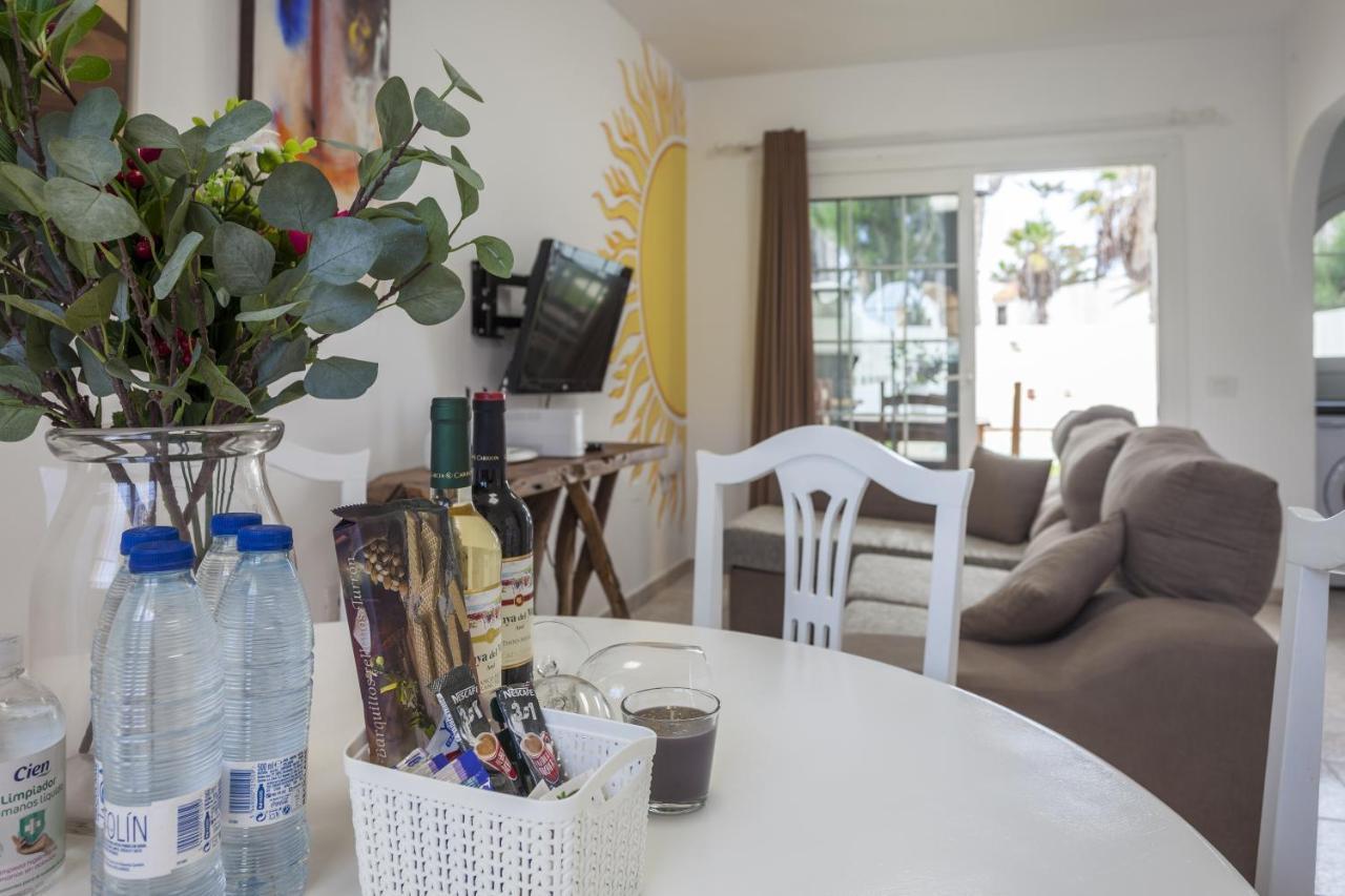 Galera Boutique Art With Private Pools, Free Wifi & Bbq, By Amazzzing Travel