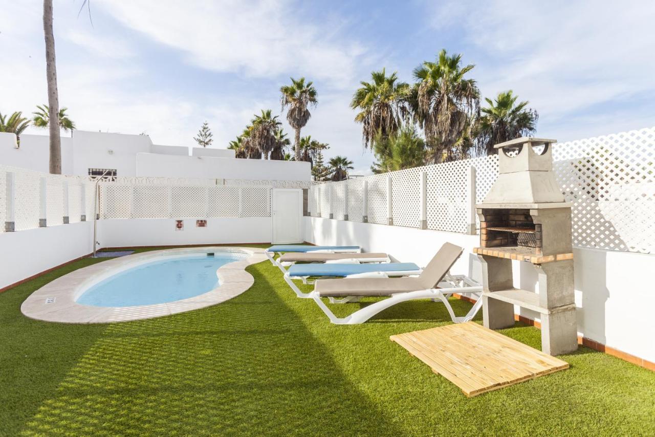 Villa Galera Boutique Art With Private Pools, Free Wifi & Bbq, By Amazzzing Travel Corralejo