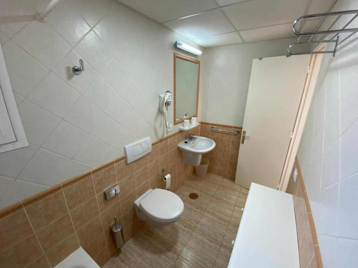 Apartment La Marina *