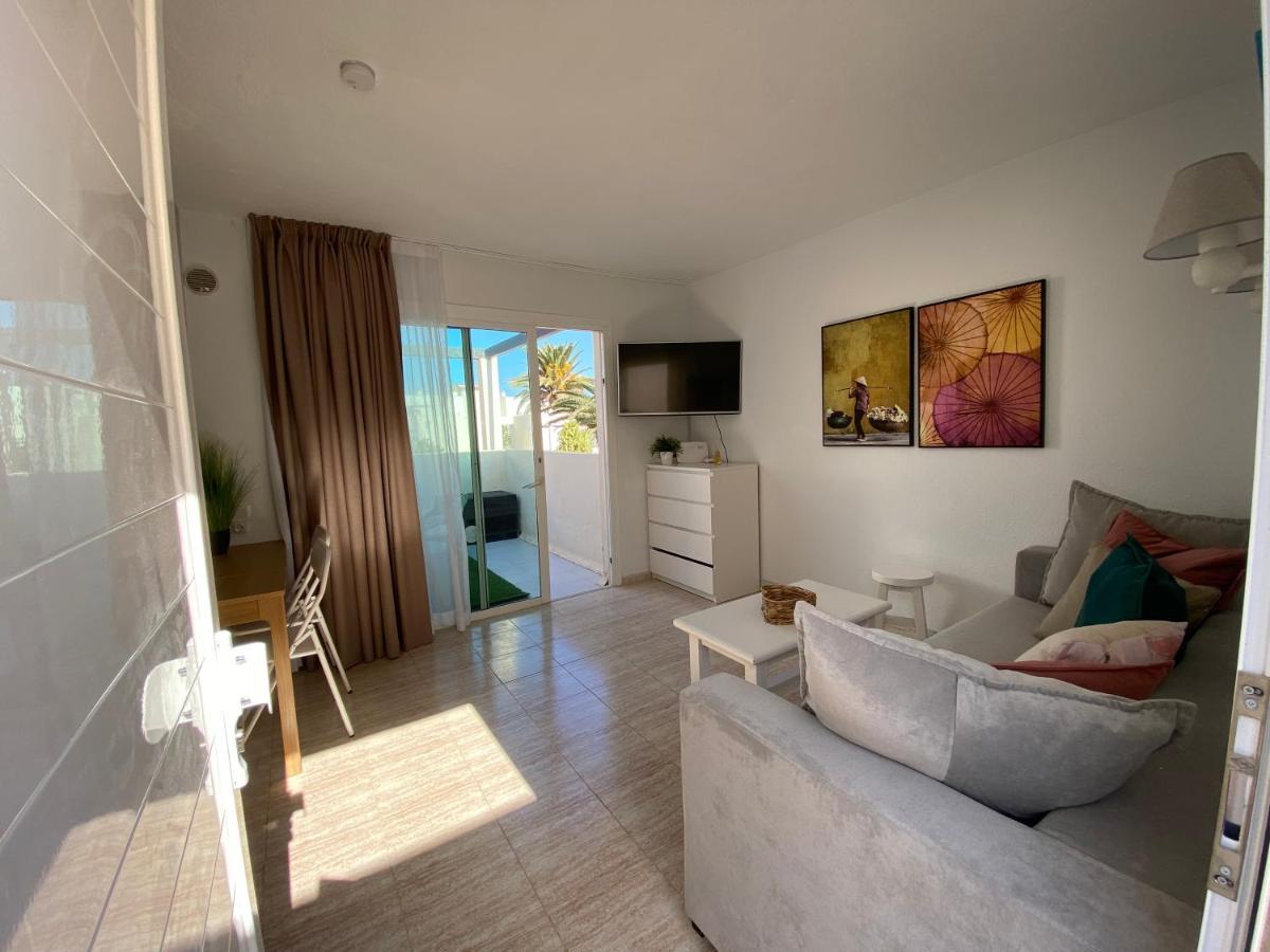 Apartment La Marina