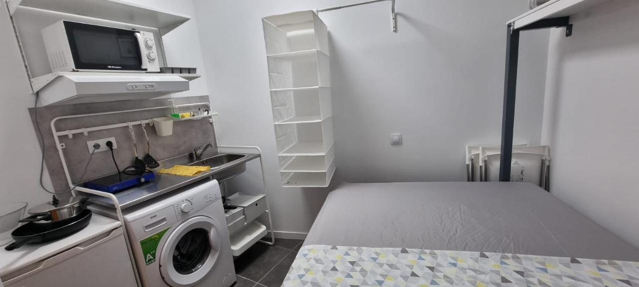 Hostel Cristina Con Bano Privado Y Mini Cocina *