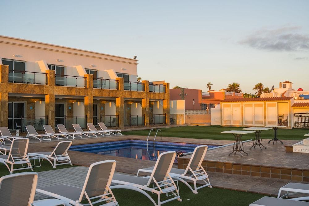 Caleta Del Mar Hotel
