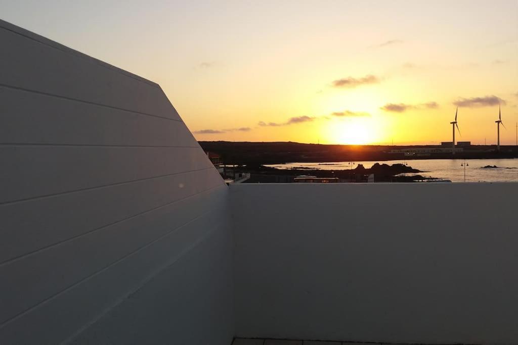 Atalaya Sunset Terrazza Panoramica Privata Con Vista Al Mare Apartment Corralejo
