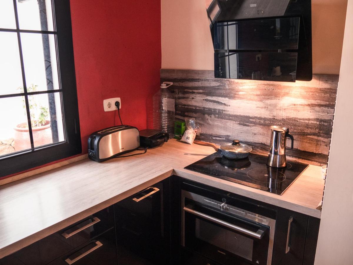 Coco Surfhouse - Coworking Coliving Guest house Corralejo