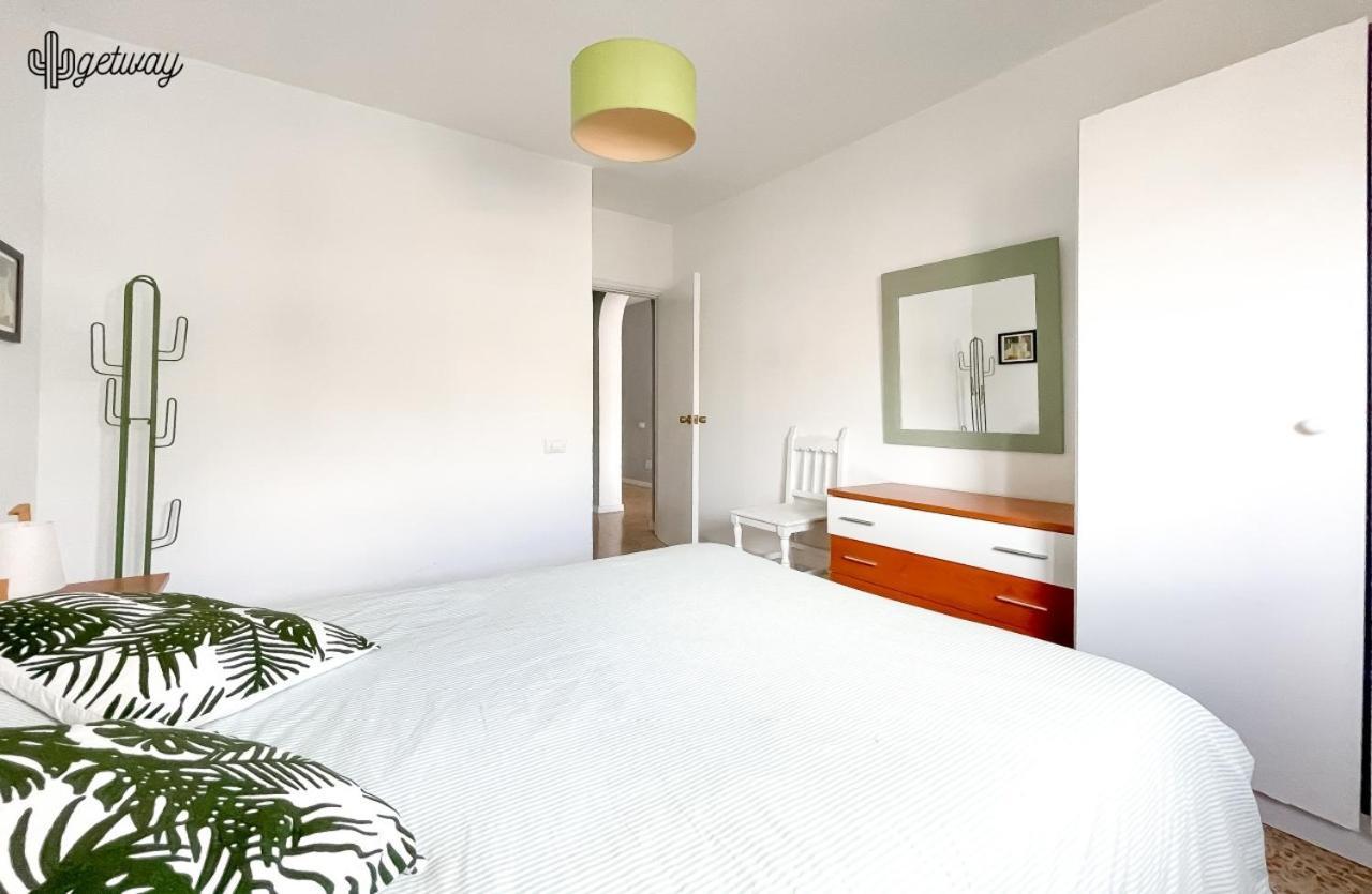 Apartment Getaway Town