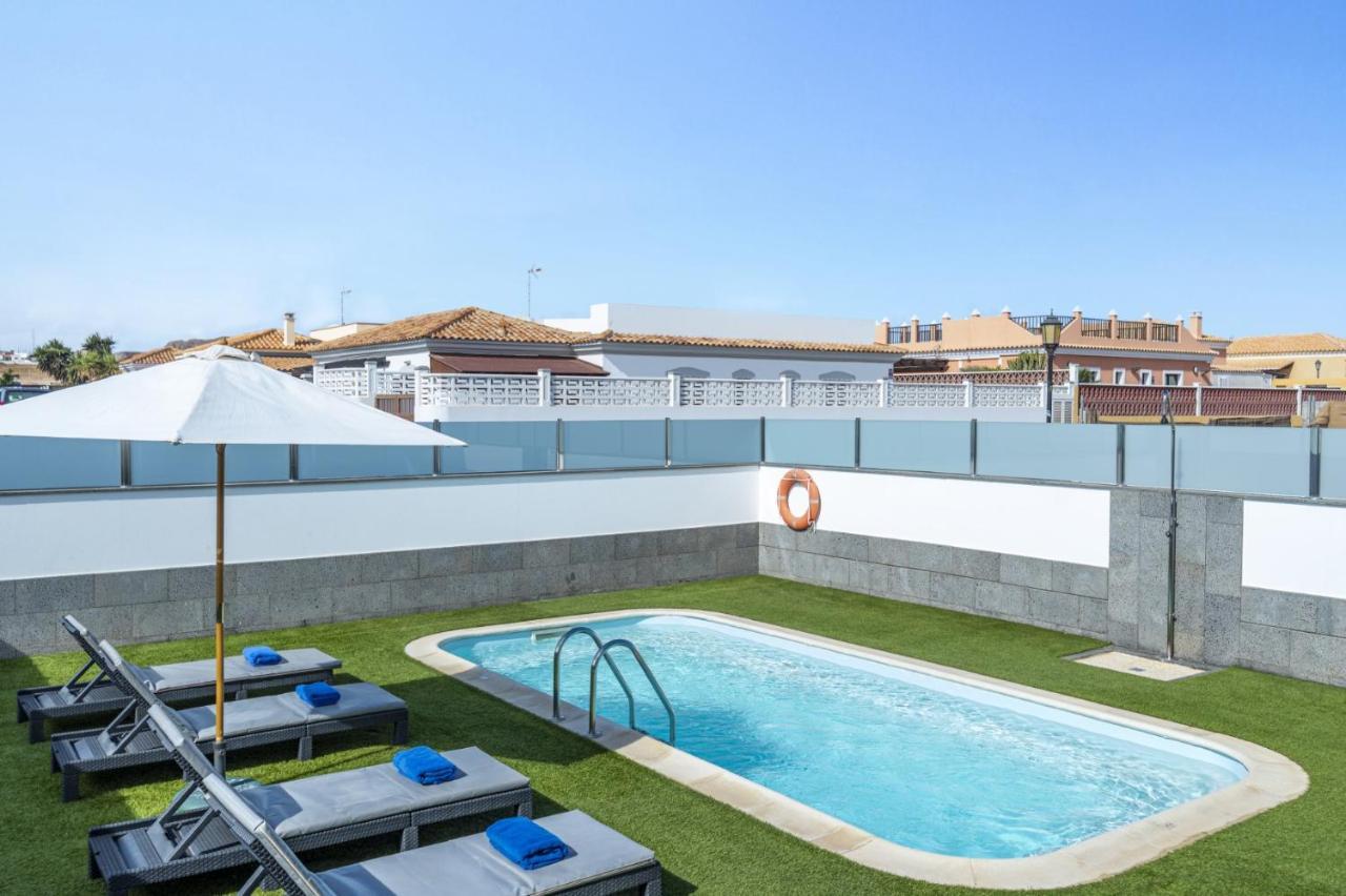 Villa Lola By *