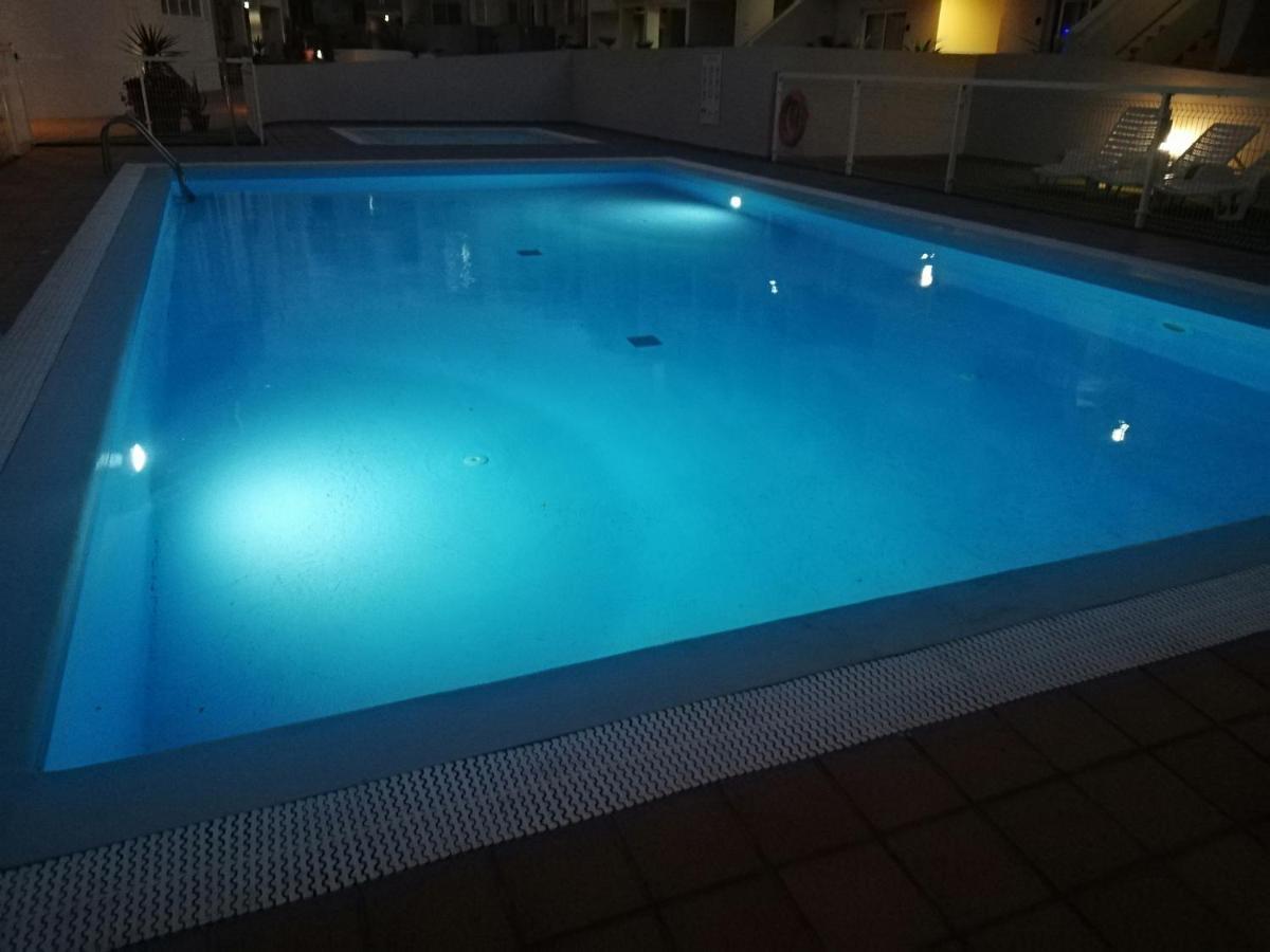 Apartment Blue Ocean Corralejo: Sunny Terrace, Pool, Wifi Corralejo