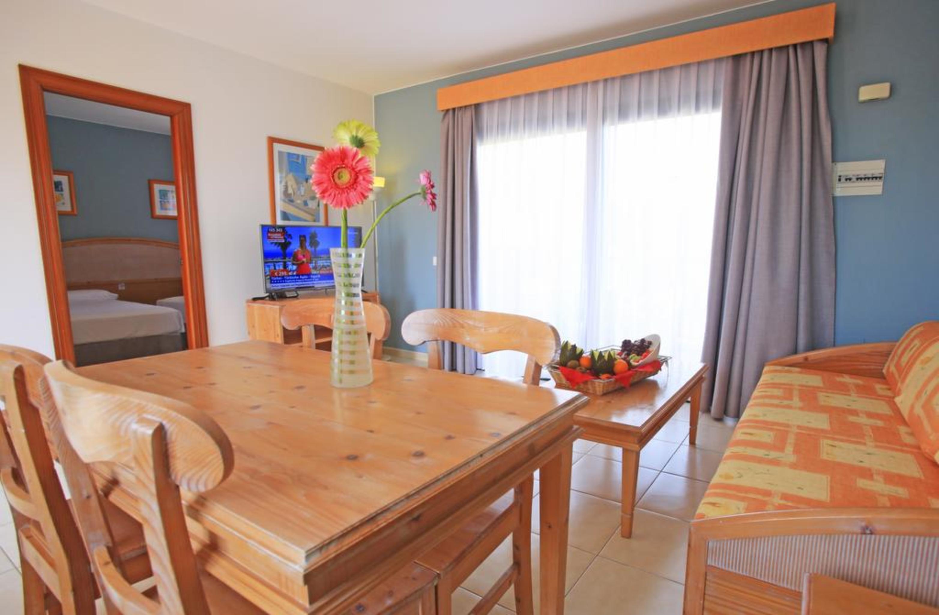 O7 Aloe Resort 3*