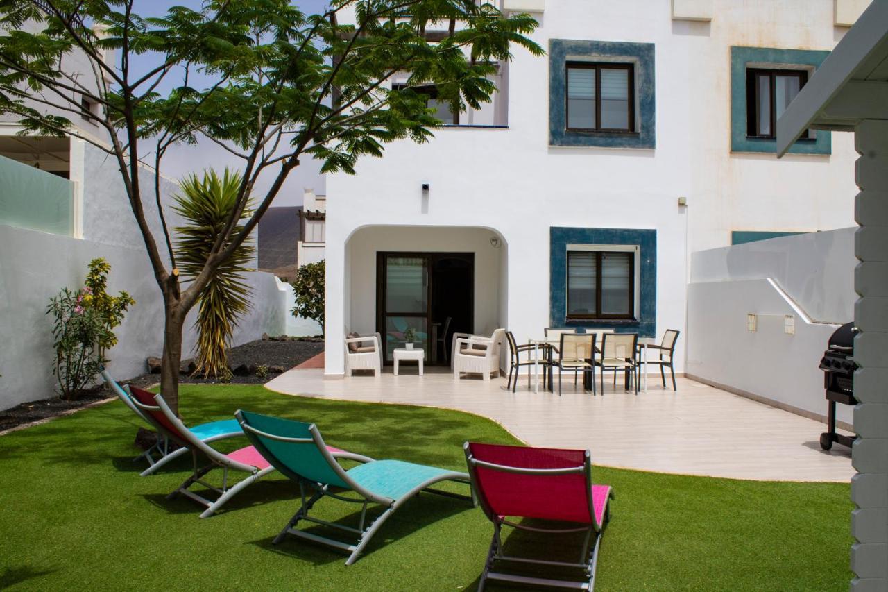 Sol Y Paz, Espacioso Jardin Y Aparcamiento * Corralejo