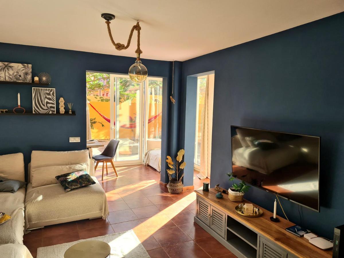 Casa Zalla 110m2, 200m2 Garden, Pool, 1gb Wi-fi, Private Parking *