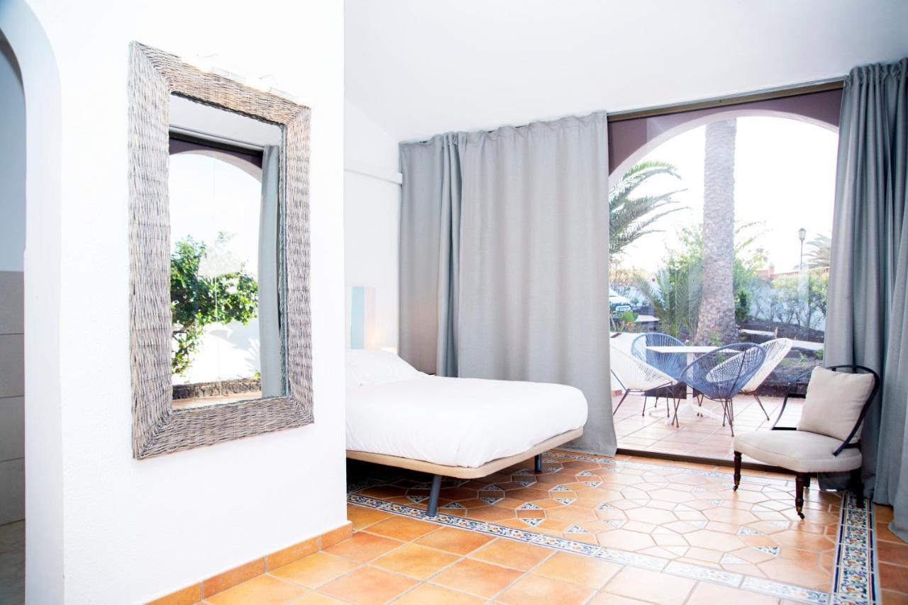 Villa Flamencos By Veaco- Beachfront & Pool *