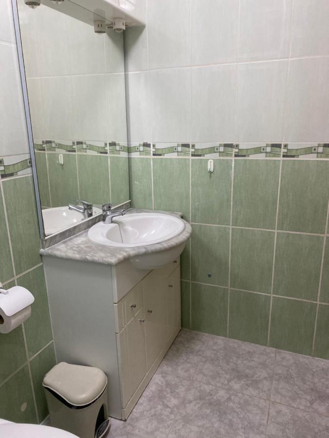 Estrella Del Mar 8. 1 Bedroom With Pool And Gardens 300 Metres From The Apartamento Corralejo