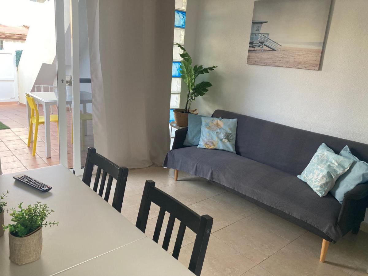 2 Bedroom Pool Close To Beach Rocky Point Corralejo