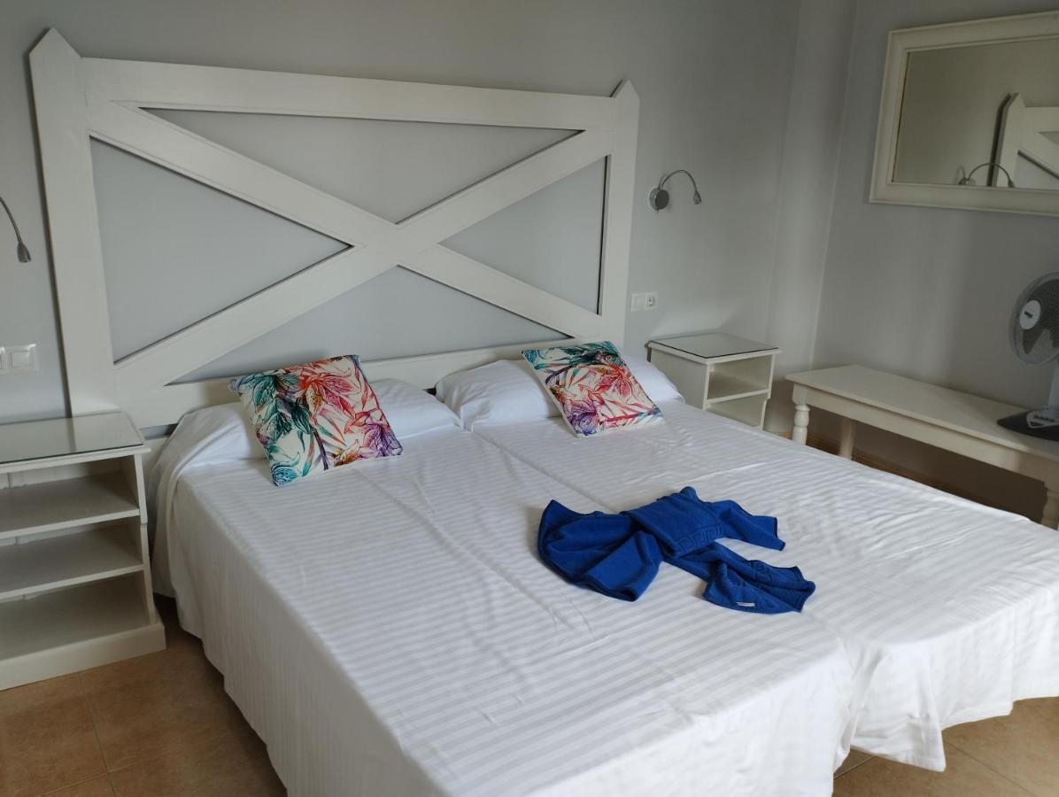 Apto 80 Dos Dormitorios Apartment