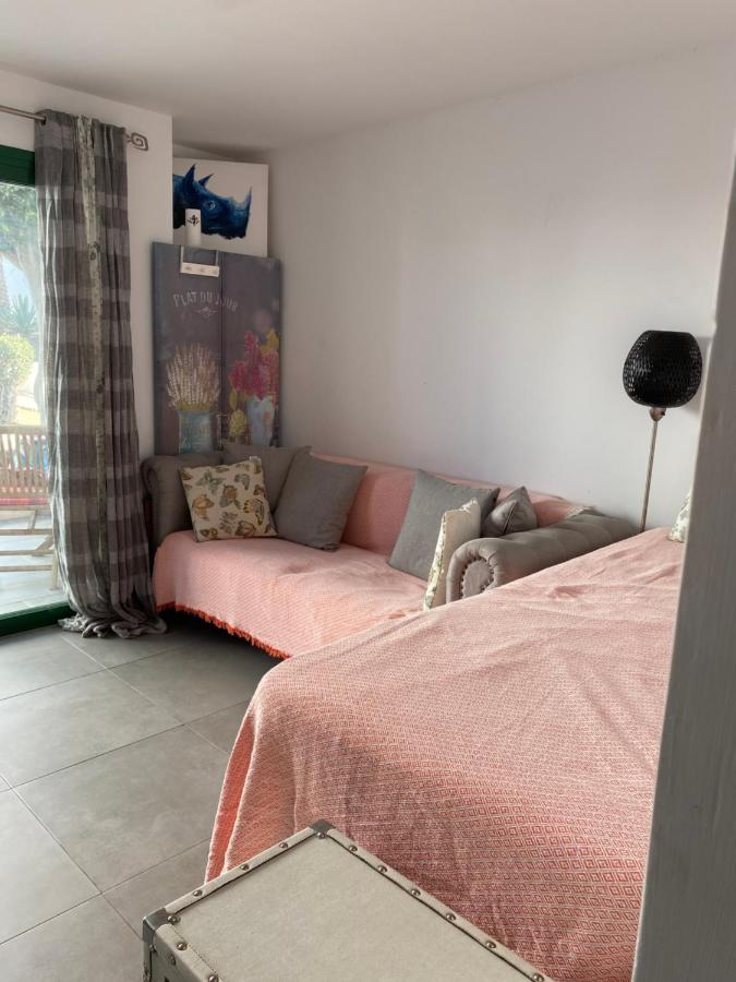 San Valentine Apartment