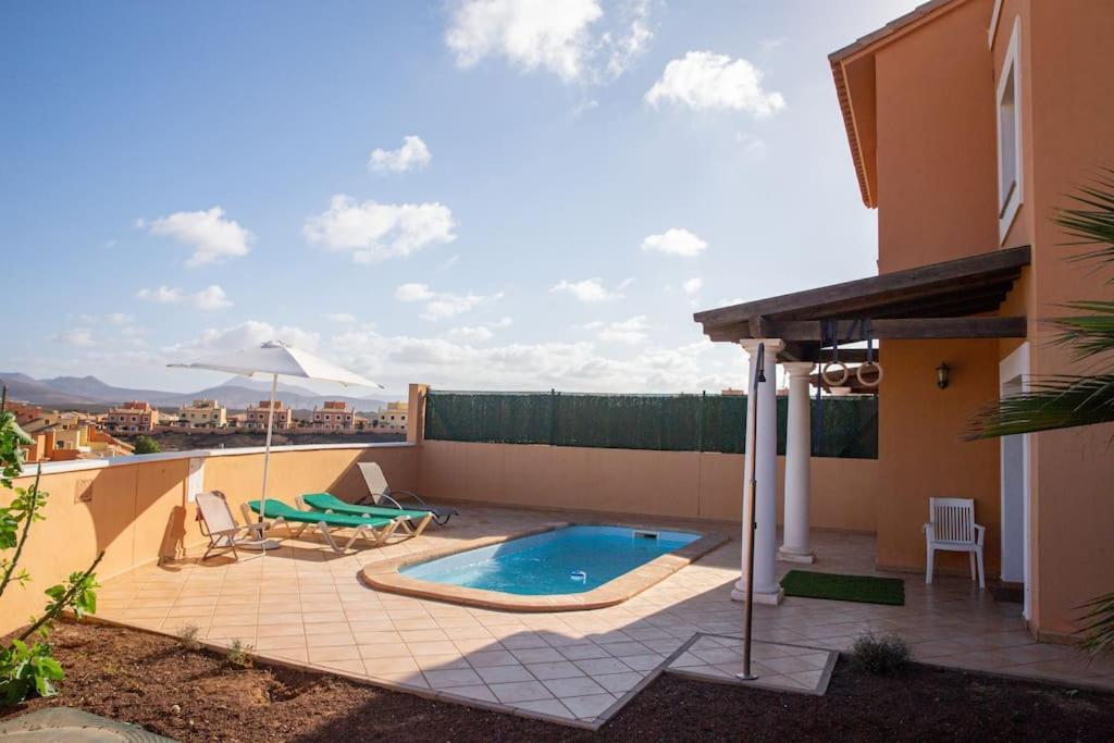 Villa Con Espectaculares Vistas Y Piscina Privada *